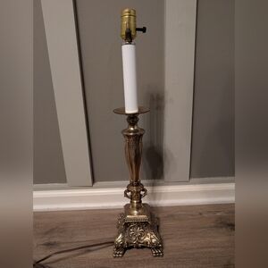 Vintage Neoclassical 60s Hollywood Regency Heavy Brass Table Lamp Ornate Bass